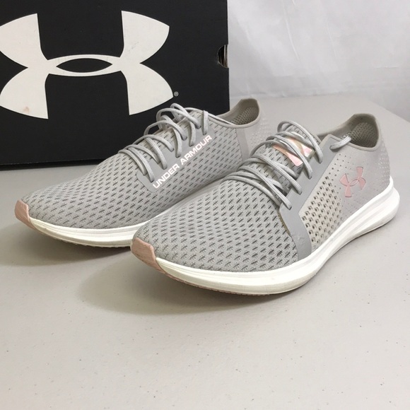 women's charged escape 3 running shoe